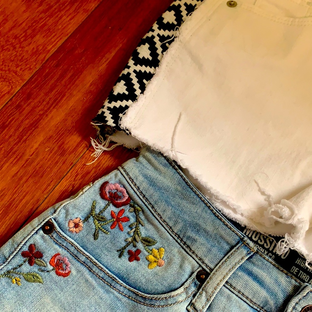 Shorts Bundle - image 4